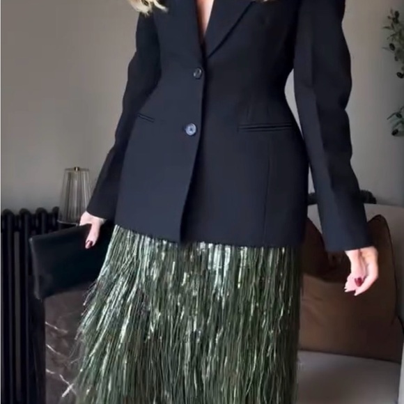 Zara limited edition Olive Fringe Midi Skirt - Picture 7 of 8